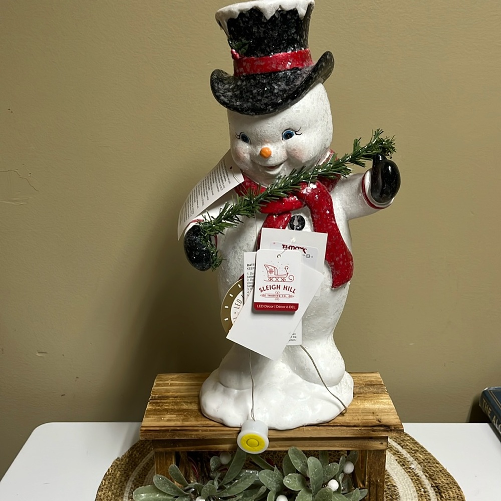 Frosty The Snowman lit up Christmas Garland